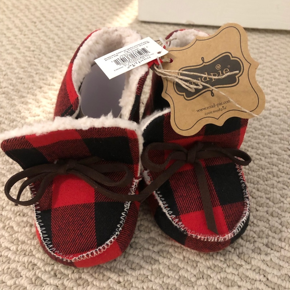 Buffalo check Mudpie Slippers. NWT!